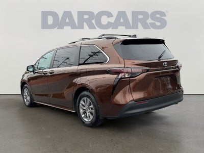 2024 Toyota Sienna LE 8 Passenger