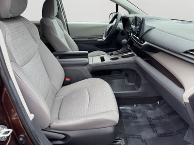 2024 Toyota Sienna LE 8 Passenger