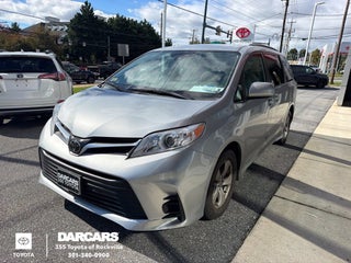 2020 Toyota Sienna LE 8 Passenger