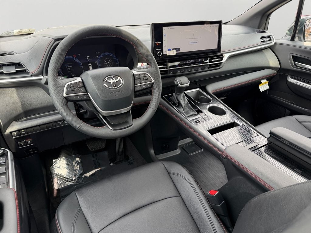 2025 Toyota Sienna XSE 7 Passenger
