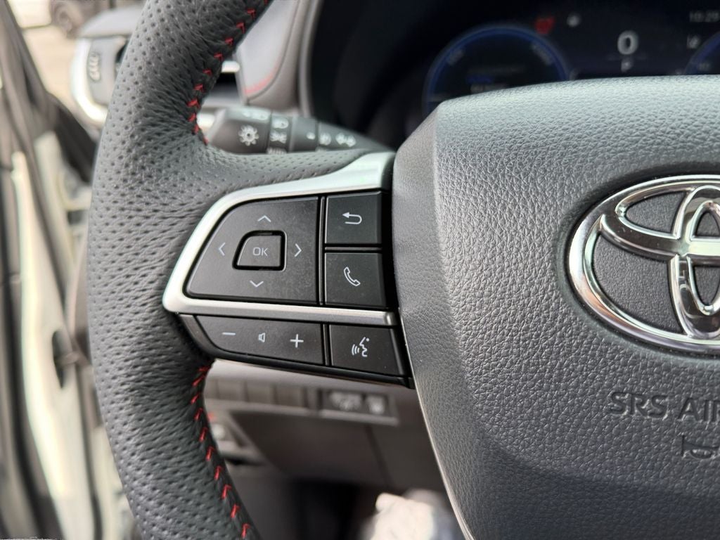 2025 Toyota Sienna XSE 7 Passenger