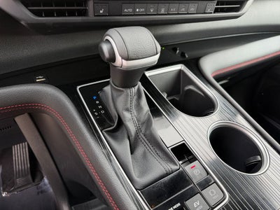 2025 Toyota Sienna XSE 7 Passenger