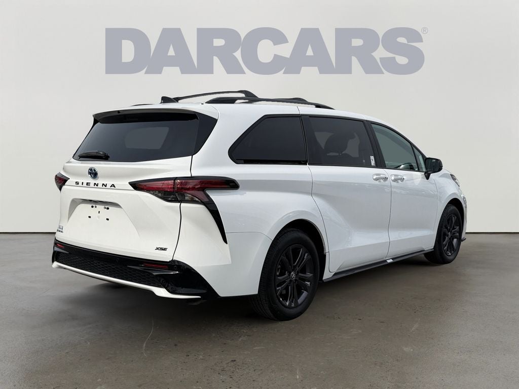 2025 Toyota Sienna XSE 7 Passenger