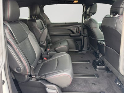 2025 Toyota Sienna XSE 7 Passenger