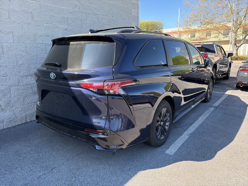 2025 Toyota Sienna XSE 7 Passenger