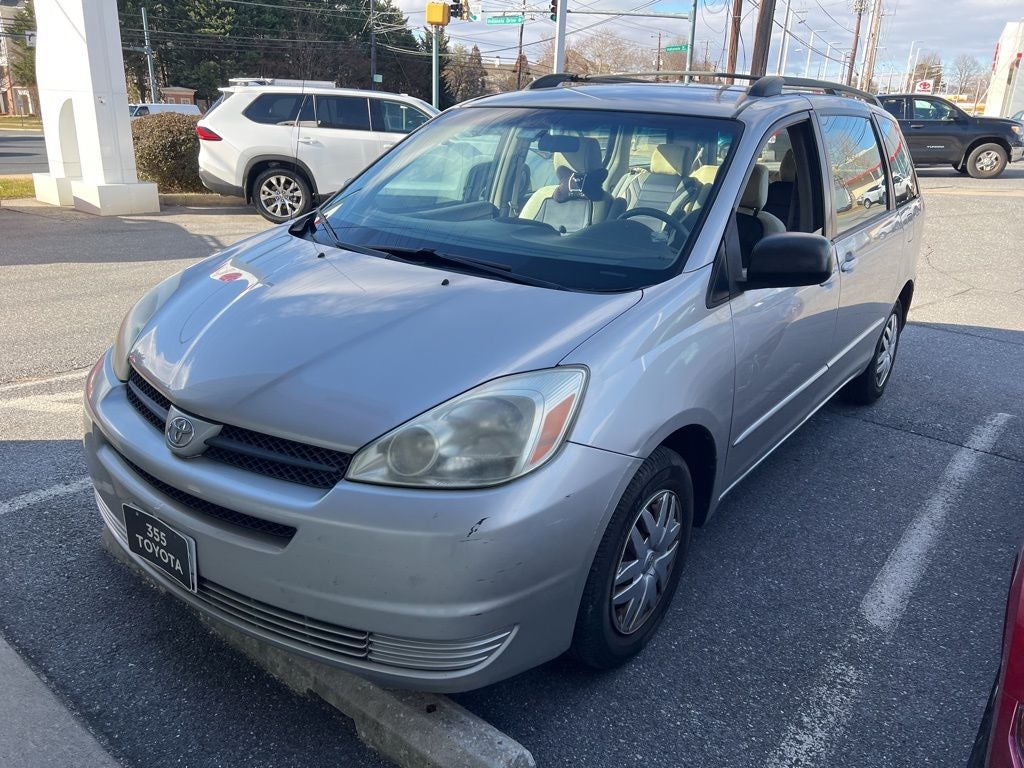 2005 Toyota Sienna CE