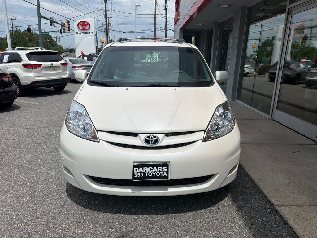 2009 Toyota Sienna XLE