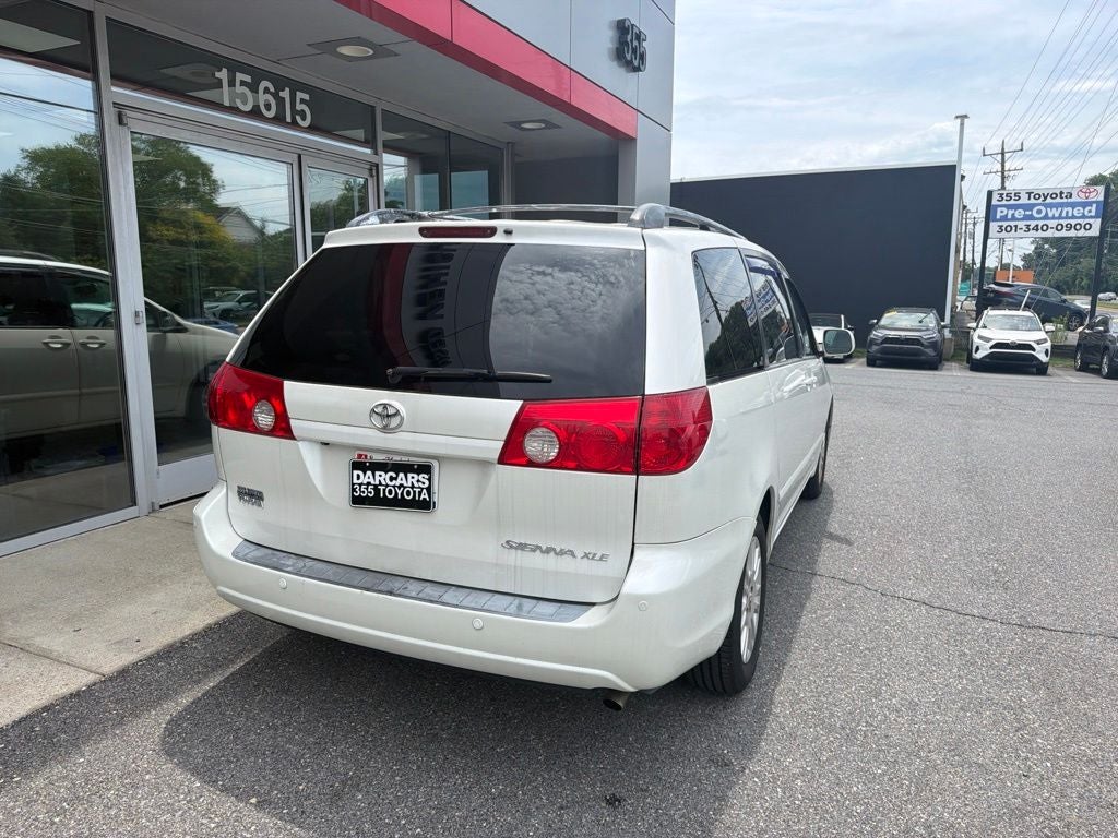 2009 Toyota Sienna XLE