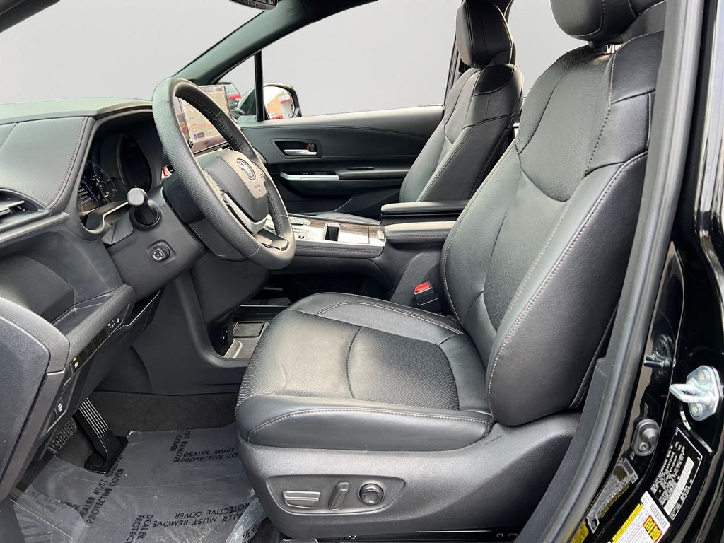 2025 Toyota Sienna Limited 7 Passenger