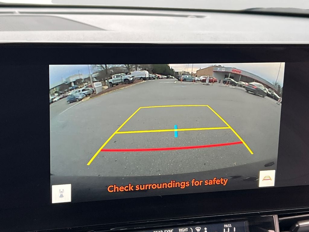 2025 Toyota Sienna Limited 7 Passenger