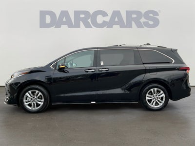 2025 Toyota Sienna Limited 7 Passenger