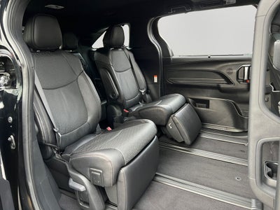 2025 Toyota Sienna Limited 7 Passenger