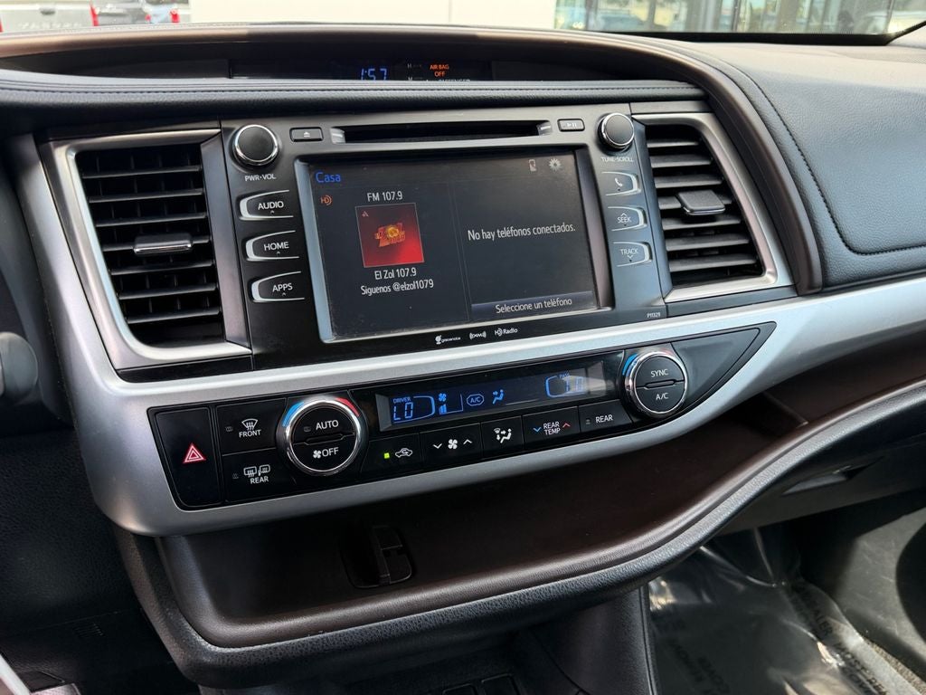 2017 Toyota Highlander LE Plus