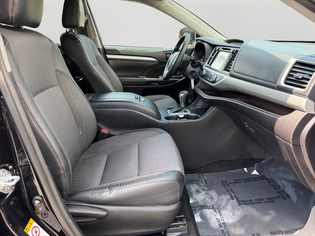 2017 Toyota Highlander LE Plus