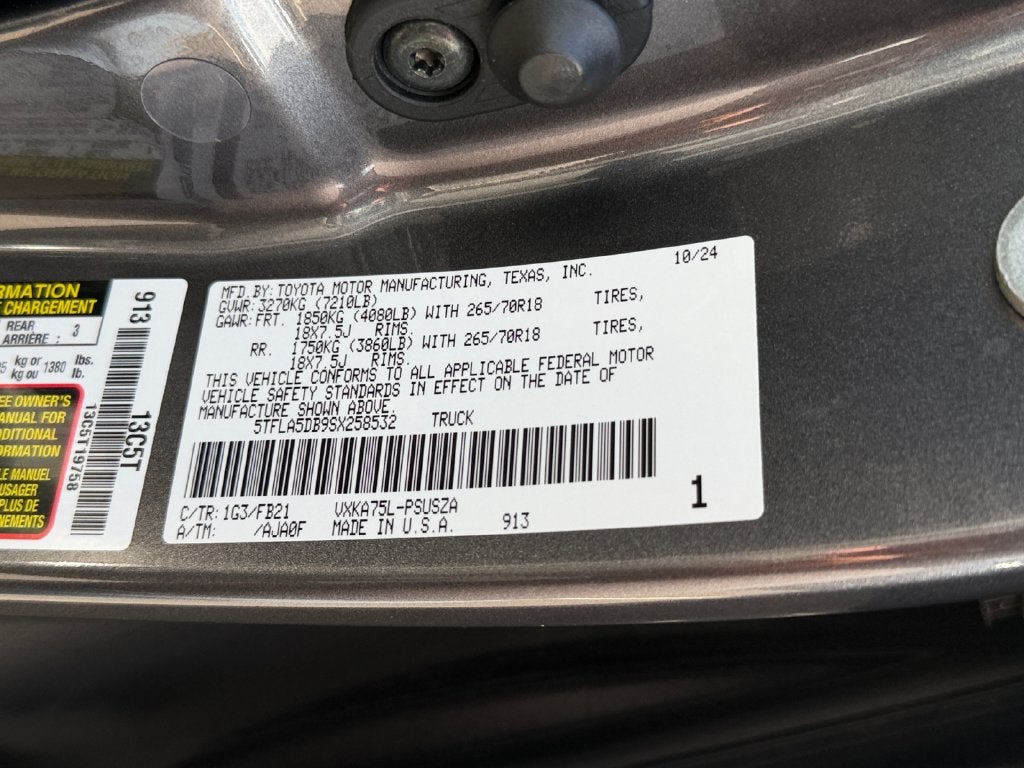 2025 Toyota Tundra SR5