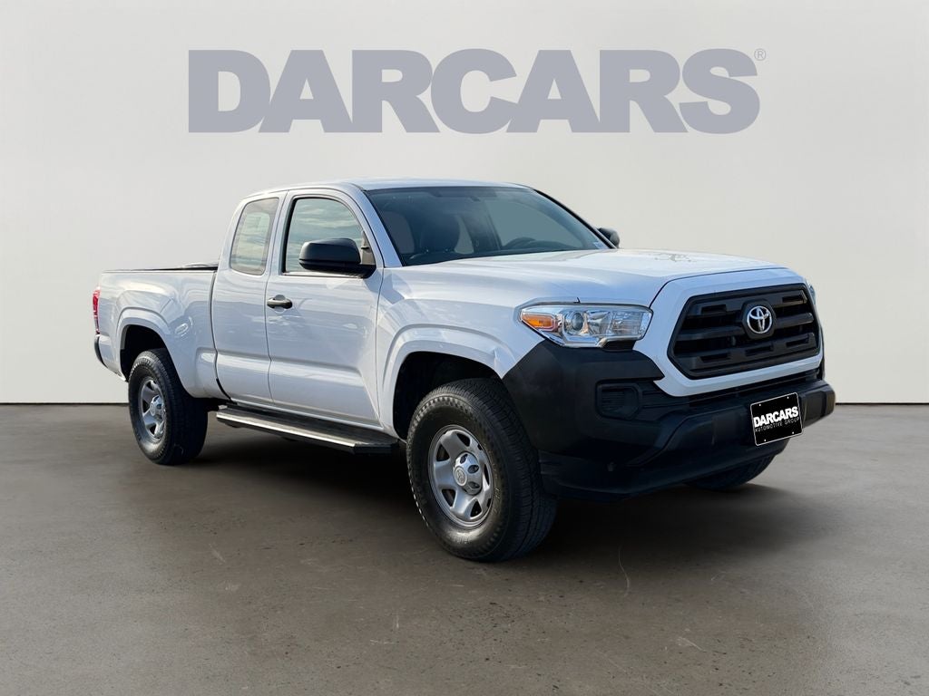 2017 Toyota Tacoma SR