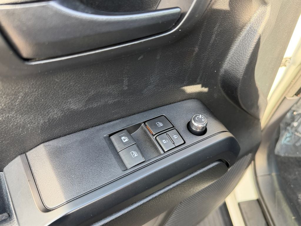 2017 Toyota Tacoma SR