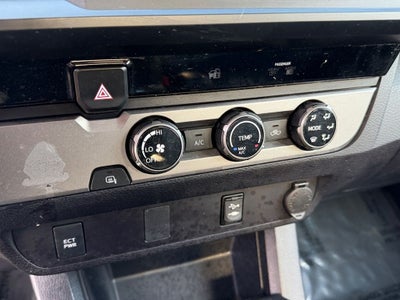 2017 Toyota Tacoma SR