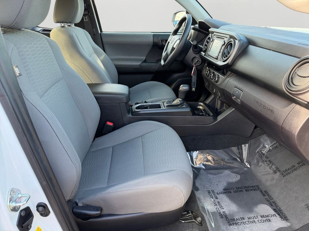 2017 Toyota Tacoma SR