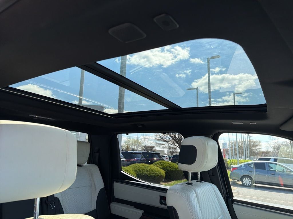 2022 Toyota Tundra Hybrid Capstone