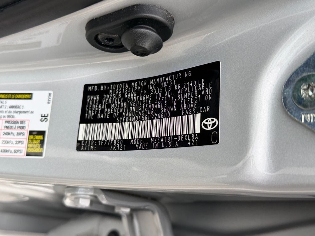 2024 Toyota Corolla LE