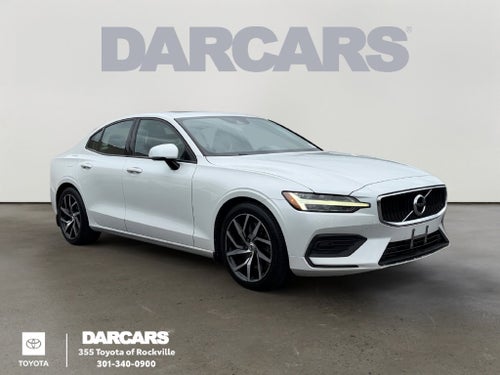2020 Volvo S60 T6 Momentum