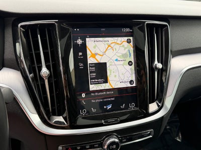 2020 Volvo S60 T6 Momentum