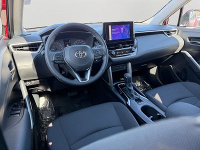 2023 Toyota Corolla Cross LE Moonroof