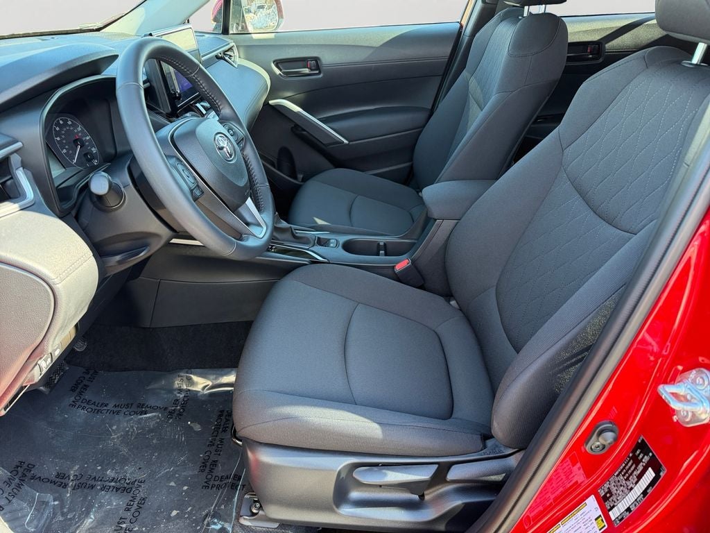 2023 Toyota Corolla Cross LE Moonroof