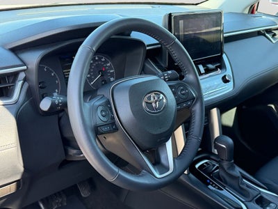 2023 Toyota Corolla Cross LE Moonroof