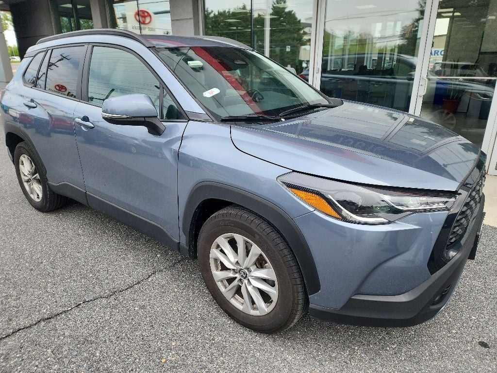 2024 Toyota Corolla Cross LE