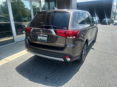 2017 Mitsubishi Outlander ES