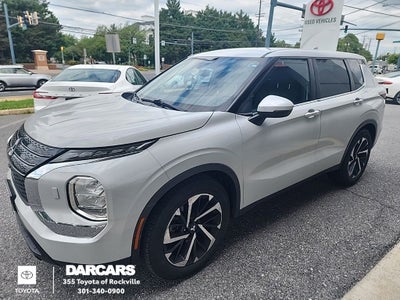 2022 Mitsubishi Outlander ES
