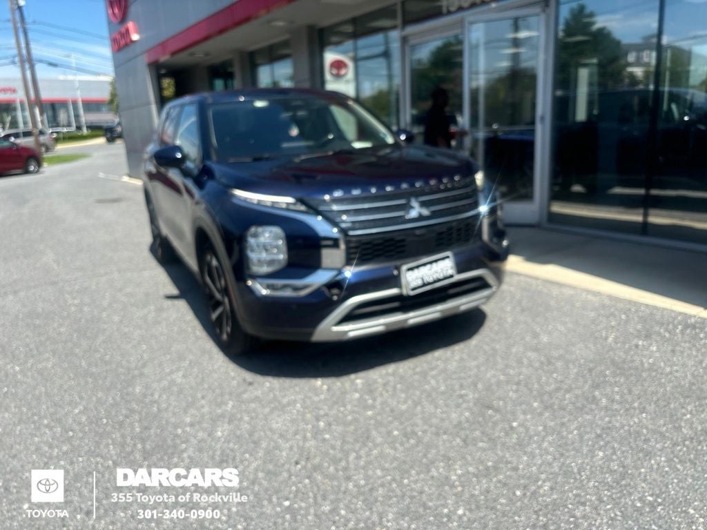 2022 Mitsubishi Outlander SE