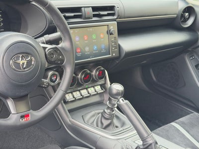 2025 Toyota GR86 Premium