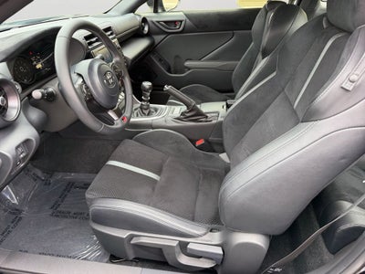 2025 Toyota GR86 Premium