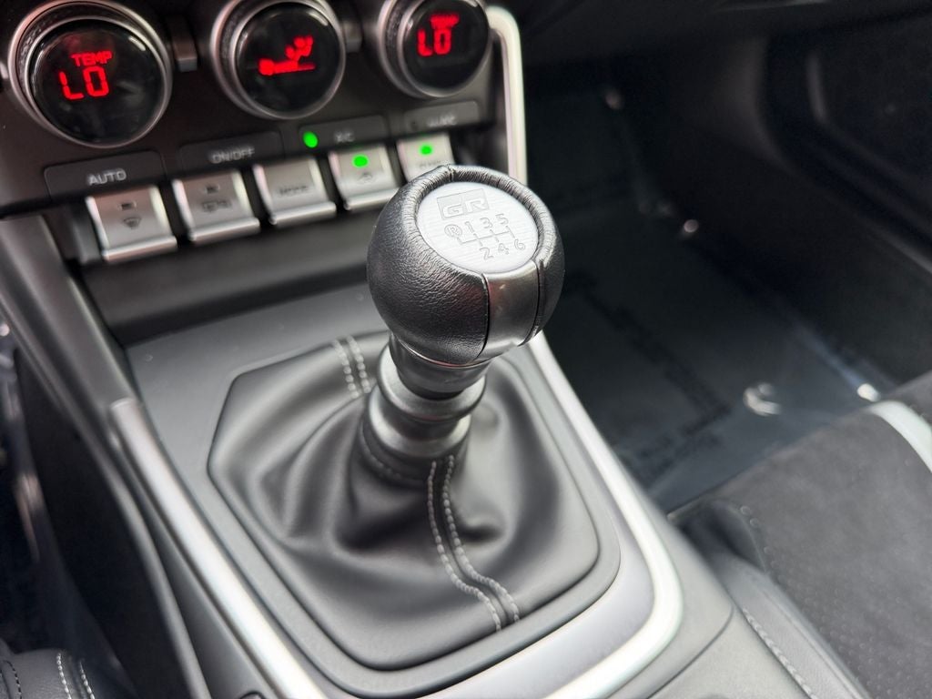 2025 Toyota GR86 Premium