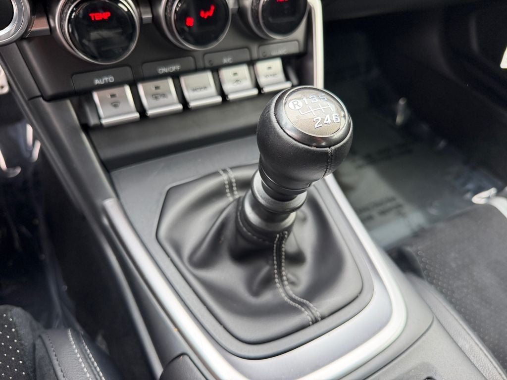 2024 Toyota GR86 Premium