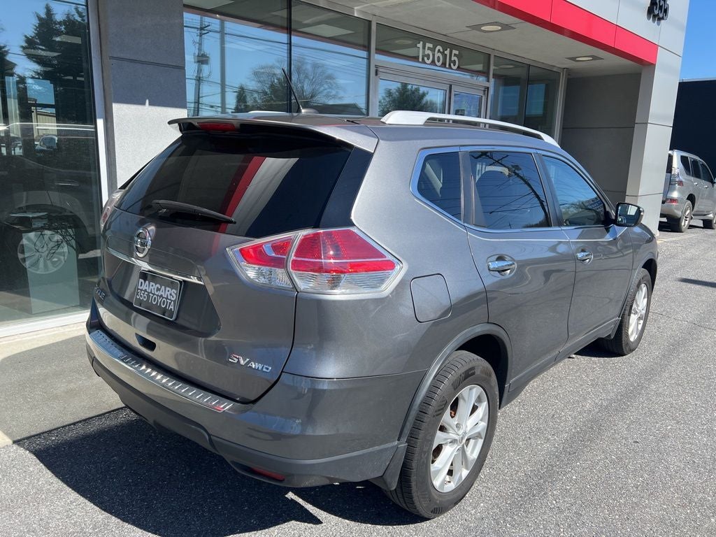 2016 Nissan Rogue SV