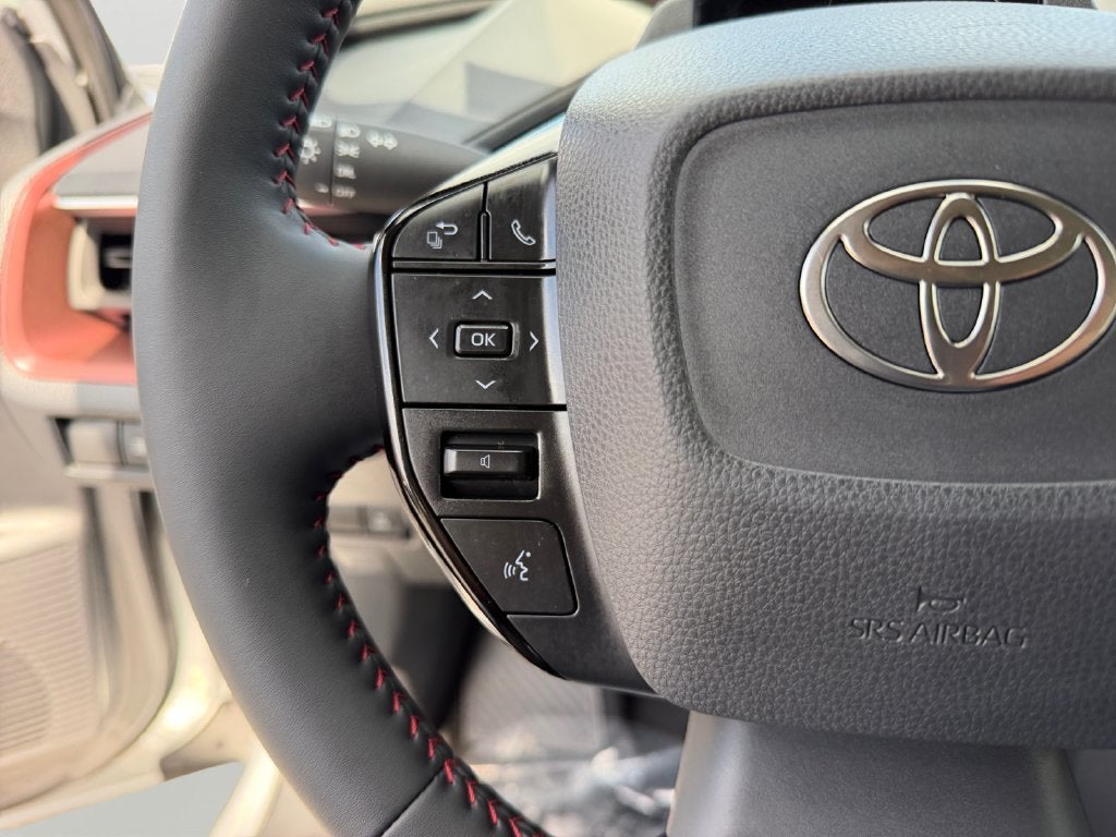 2026 Toyota Prius Plug-In Hybrid SE