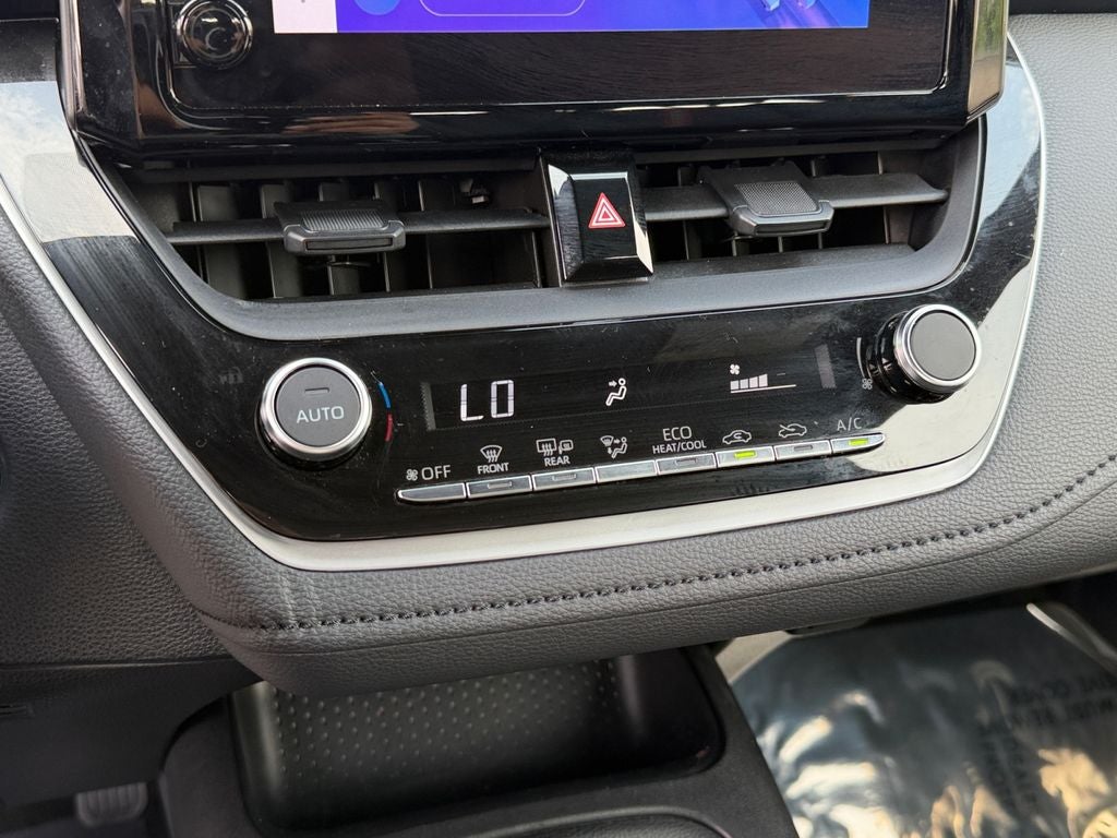 2025 Toyota Corolla Hybrid SE