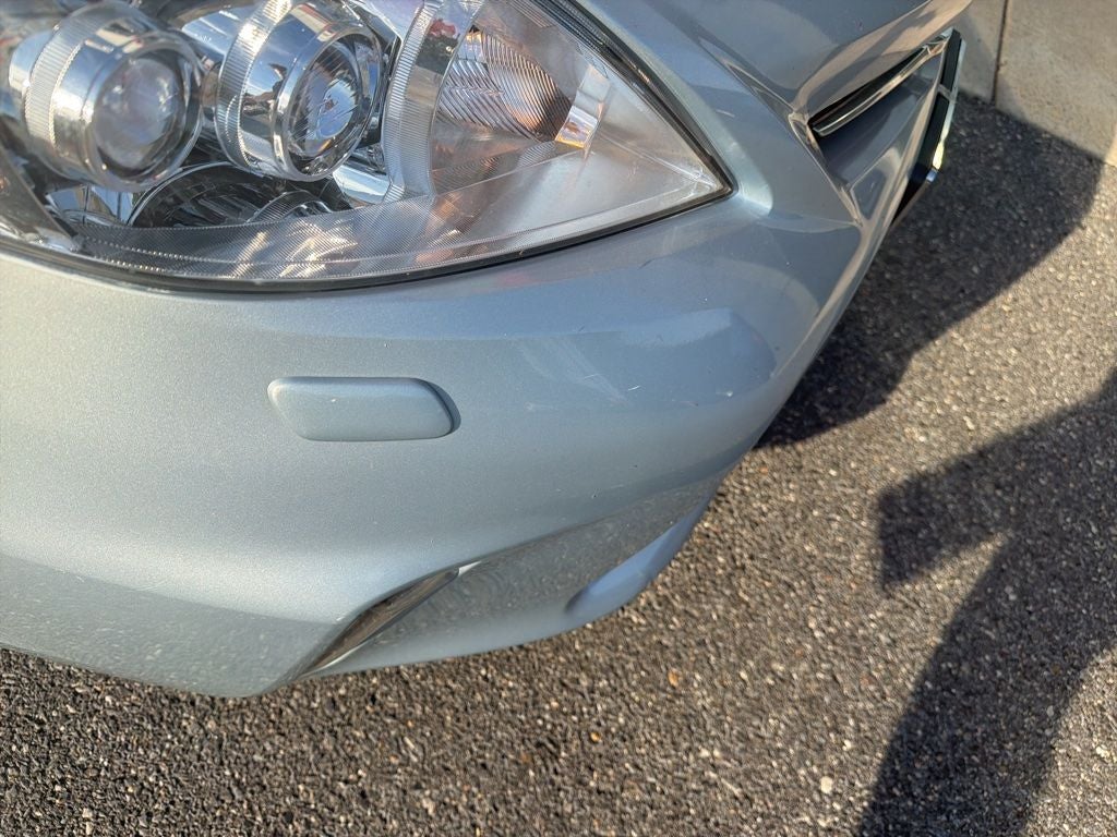 2014 Toyota Prius v Five