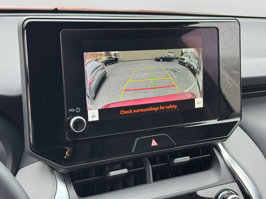 2024 Toyota Venza LE