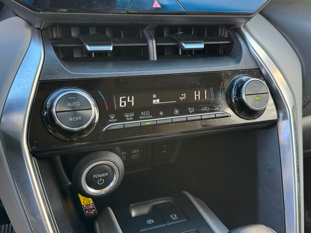 2023 Toyota Venza LE