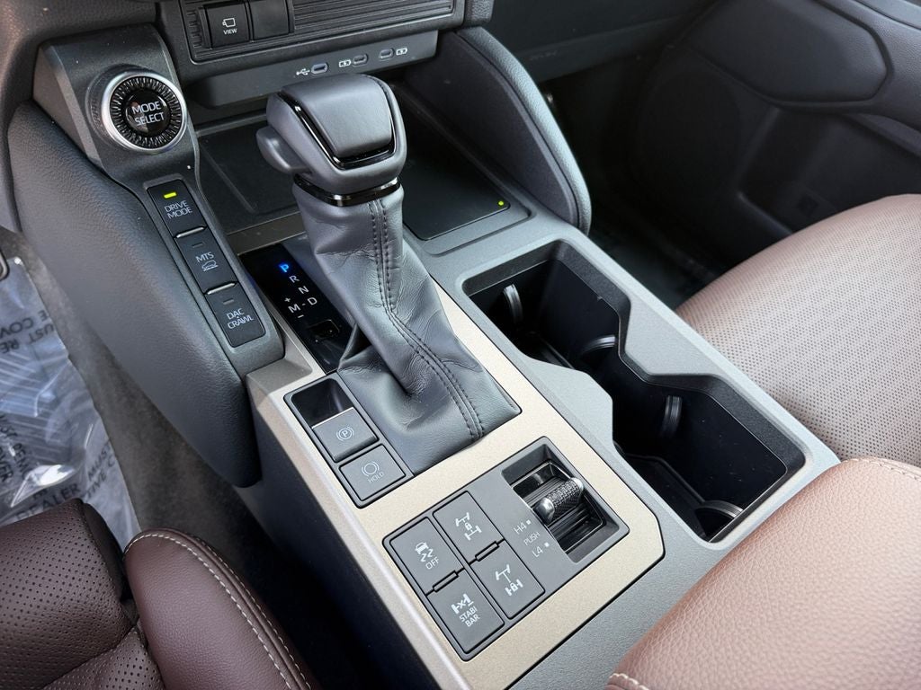 2026 Toyota Land Cruiser Base