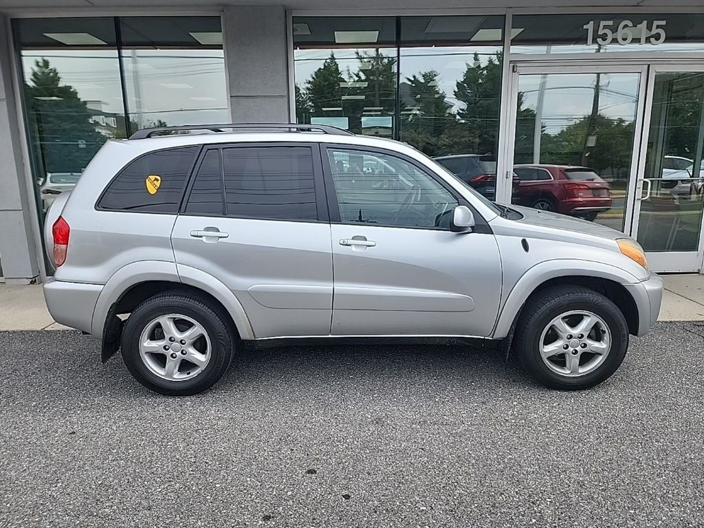 2002 Toyota RAV4 Base