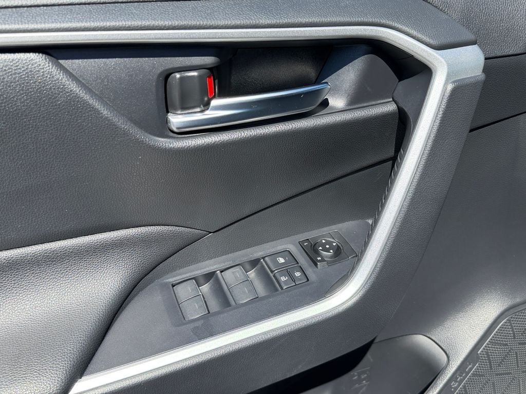 2023 Toyota RAV4 Prime SE