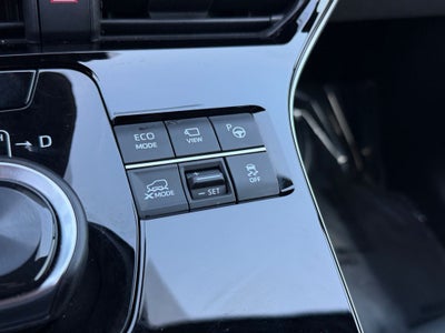 2024 Toyota bZ4X Limited