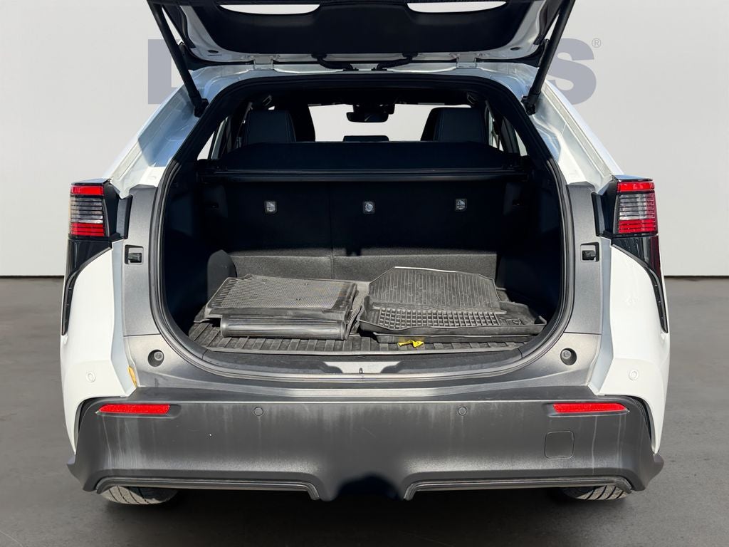 2025 Toyota bZ4X XLE