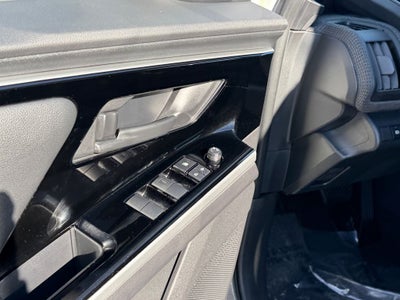 2025 Toyota bZ4X XLE